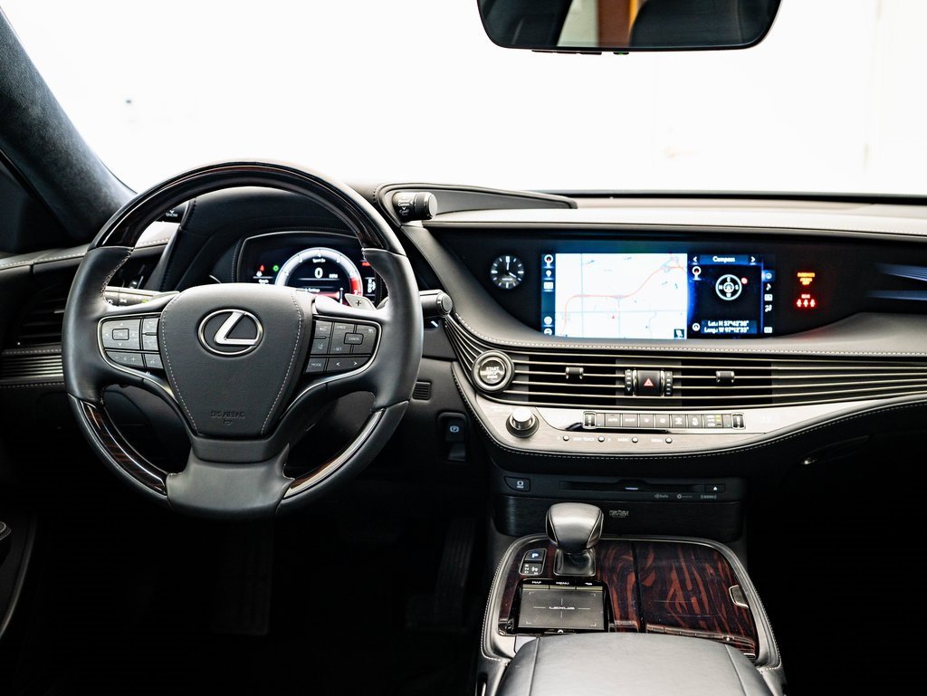 Used 2019 Lexus LS 500 AWD w/ Interior Upgrade Package image 31