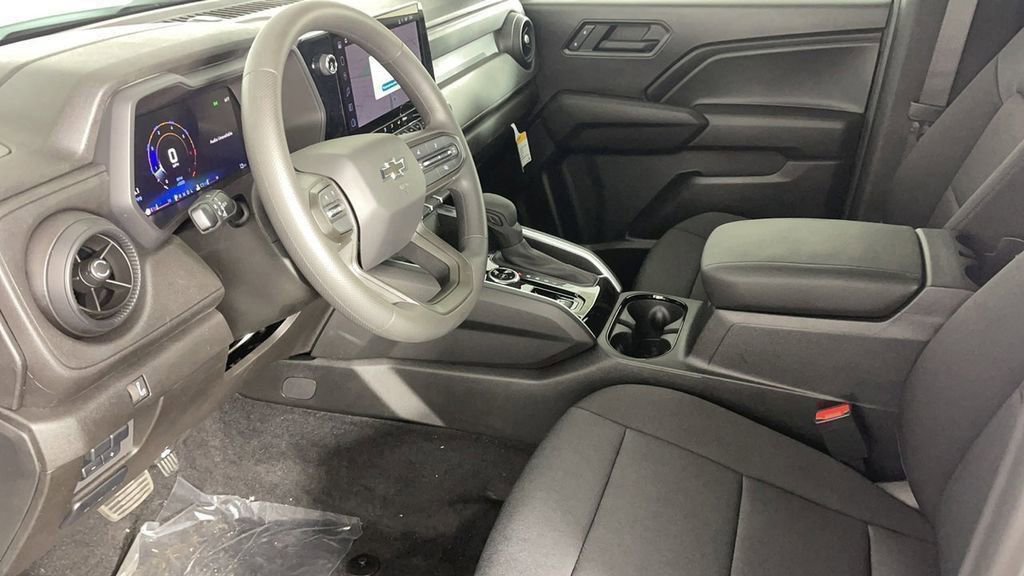 New 2025 Chevrolet Colorado Trail Boss w/ Midnight Edition image 11