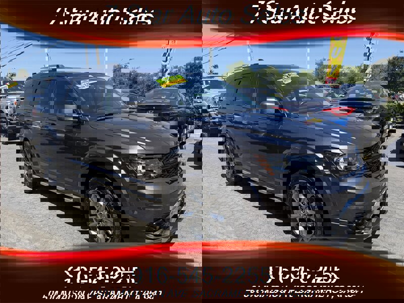 Used 2018 Dodge Journey Crossroad w/ Driver Convenience Group image 1