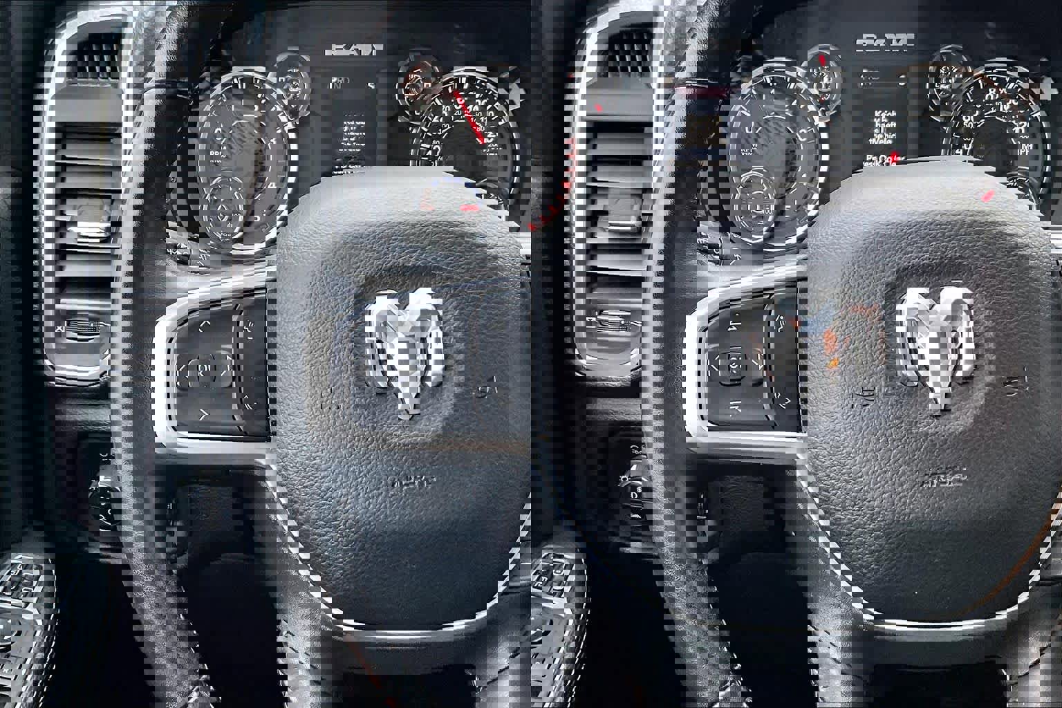 Used 2024 RAM 2500 Big Horn image 24