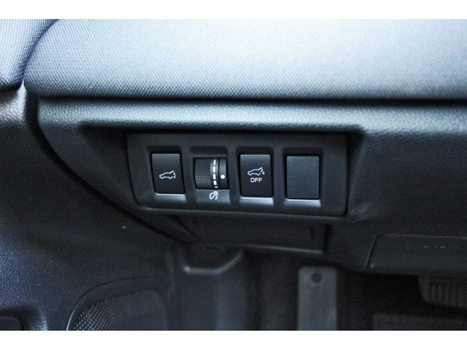 Certified 2025 Subaru Outback Premium image 20