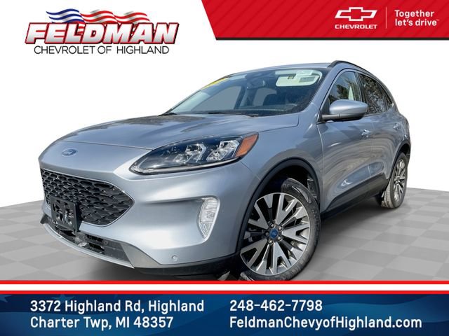 Used 2022 Ford Escape Titanium w/ Class II Trailer Tow Package