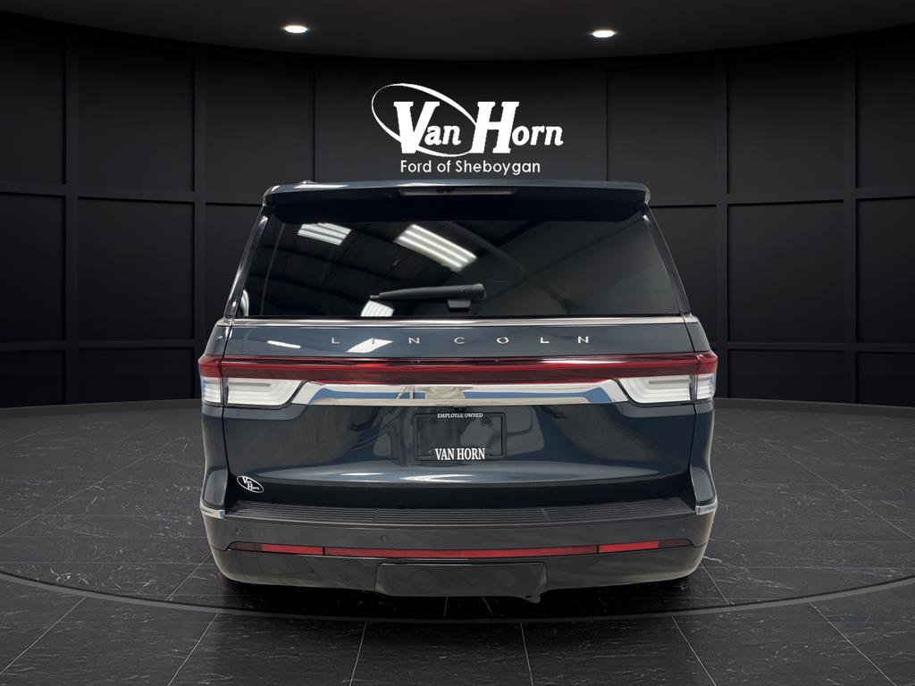 Used 2024 Lincoln Navigator Premiere image 6