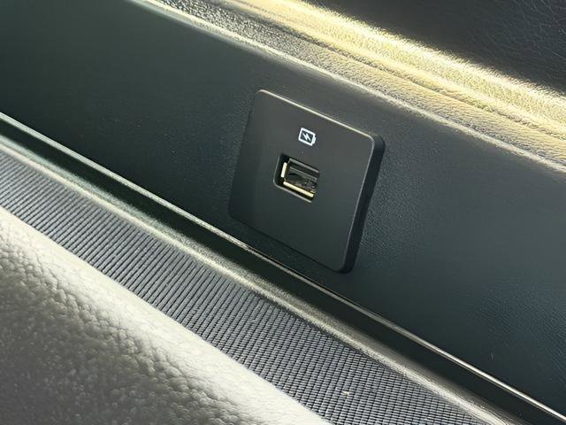 Used 2024 Ford Expedition Max Limited image 49