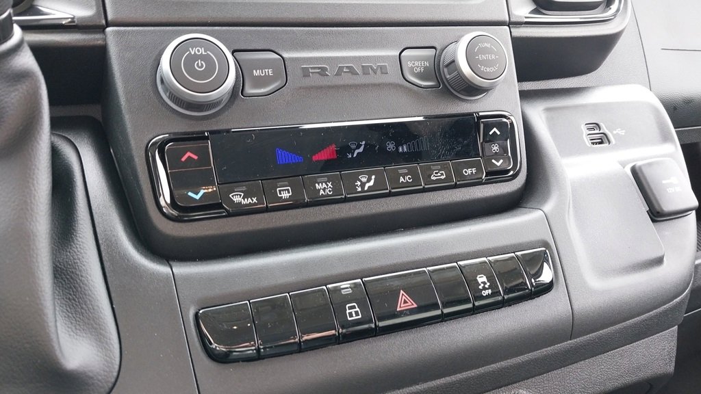 New 2025 RAM ProMaster 1500 w/ Convenience Group image 28