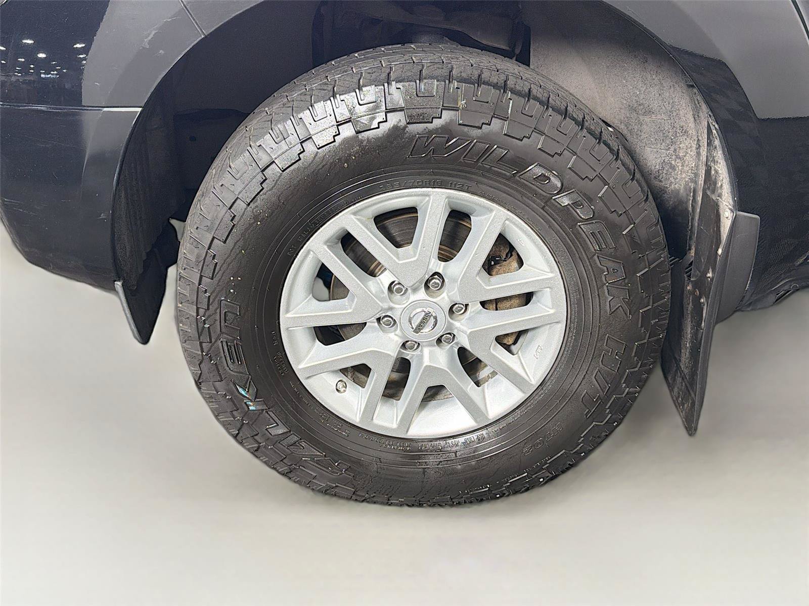 Used 2015 Nissan Frontier SV AWD/4WD image 30