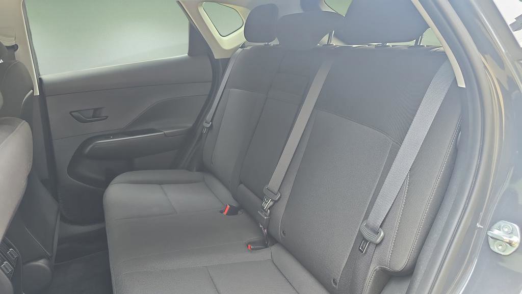 Certified 2024 Hyundai Kona SEL w/ Convenience Package image 10