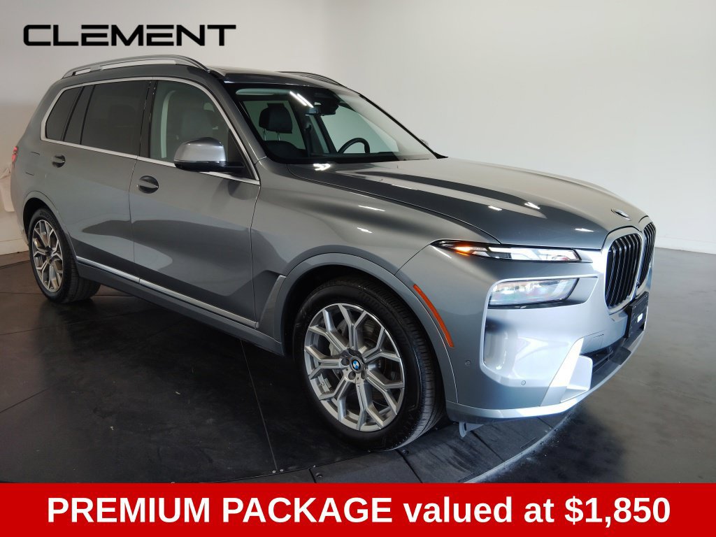 Used 2023 BMW X7 xDrive40i w/ Premium Package AWD/4WD image 3