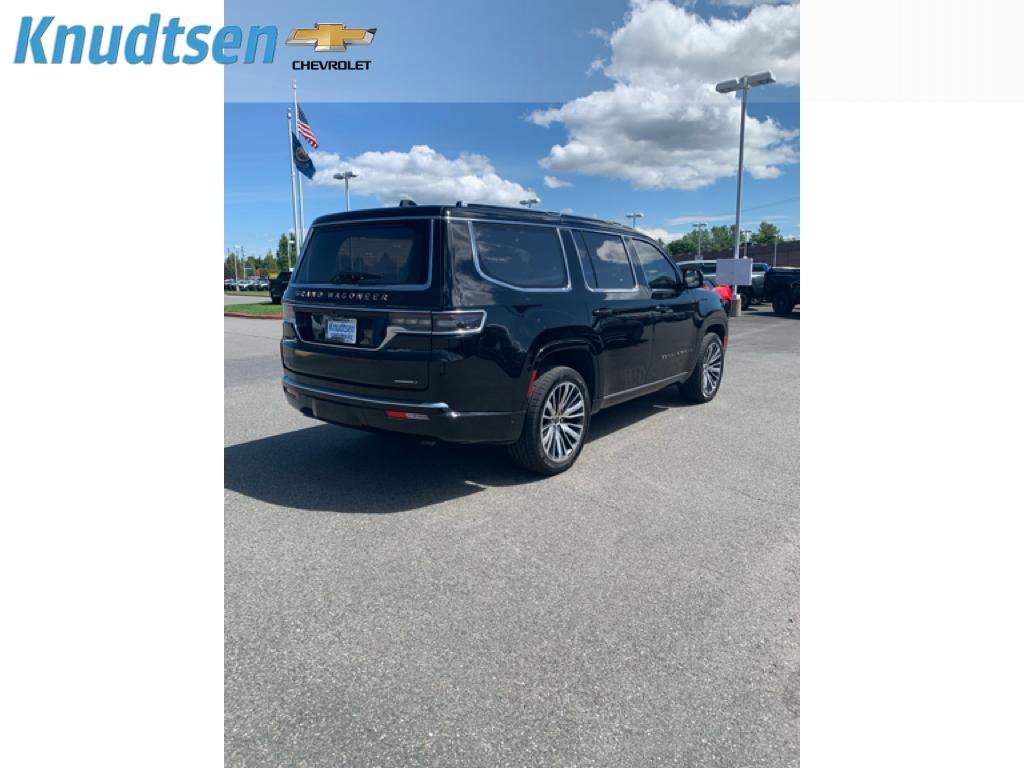 Used 2022 Jeep Grand Wagoneer Series III w/ Flexible Seating Group AWD/4WD image 7