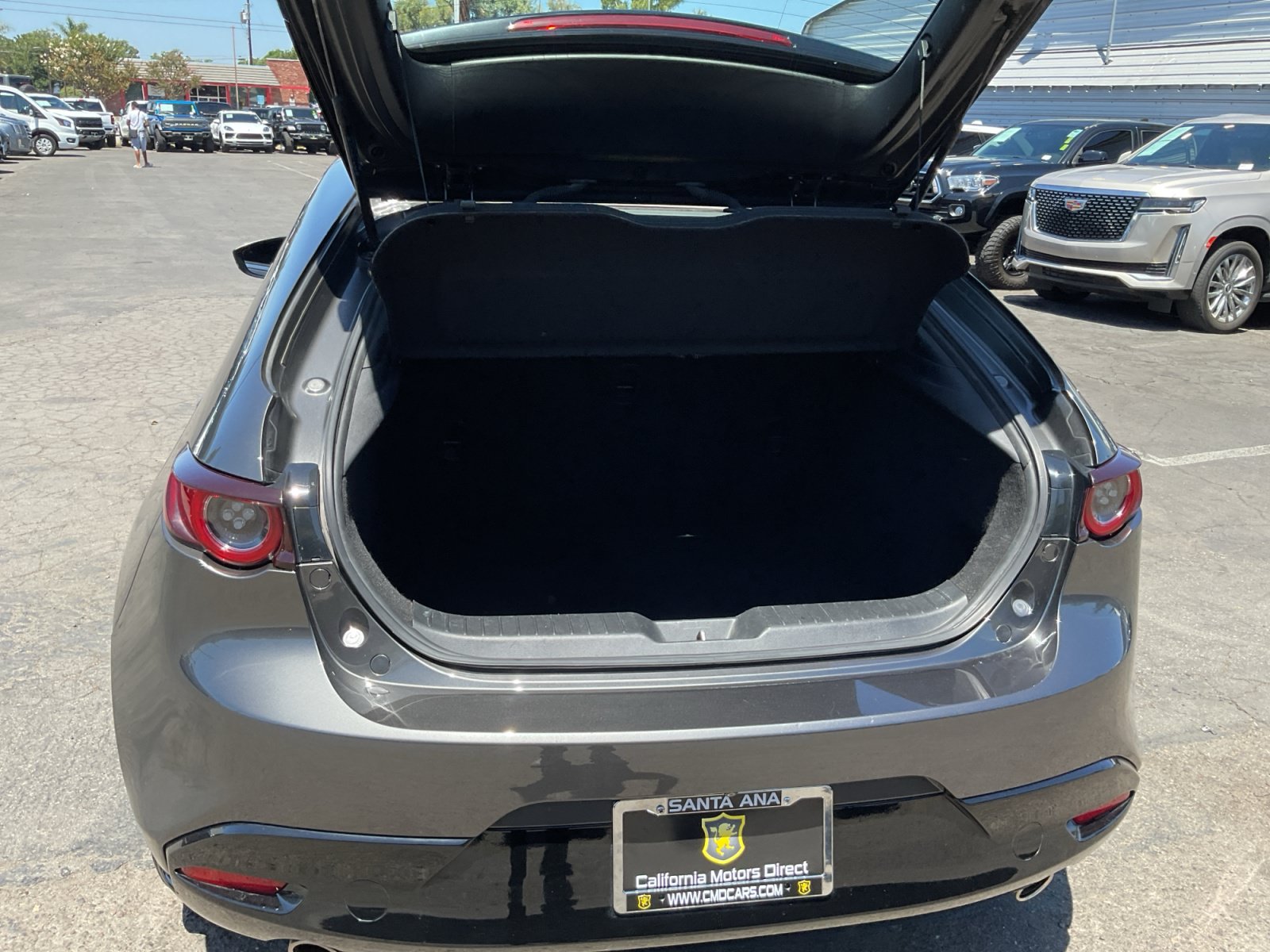 Used 2019 MAZDA MAZDA3 AWD Hatchback w/ Preferred Pkg image 25