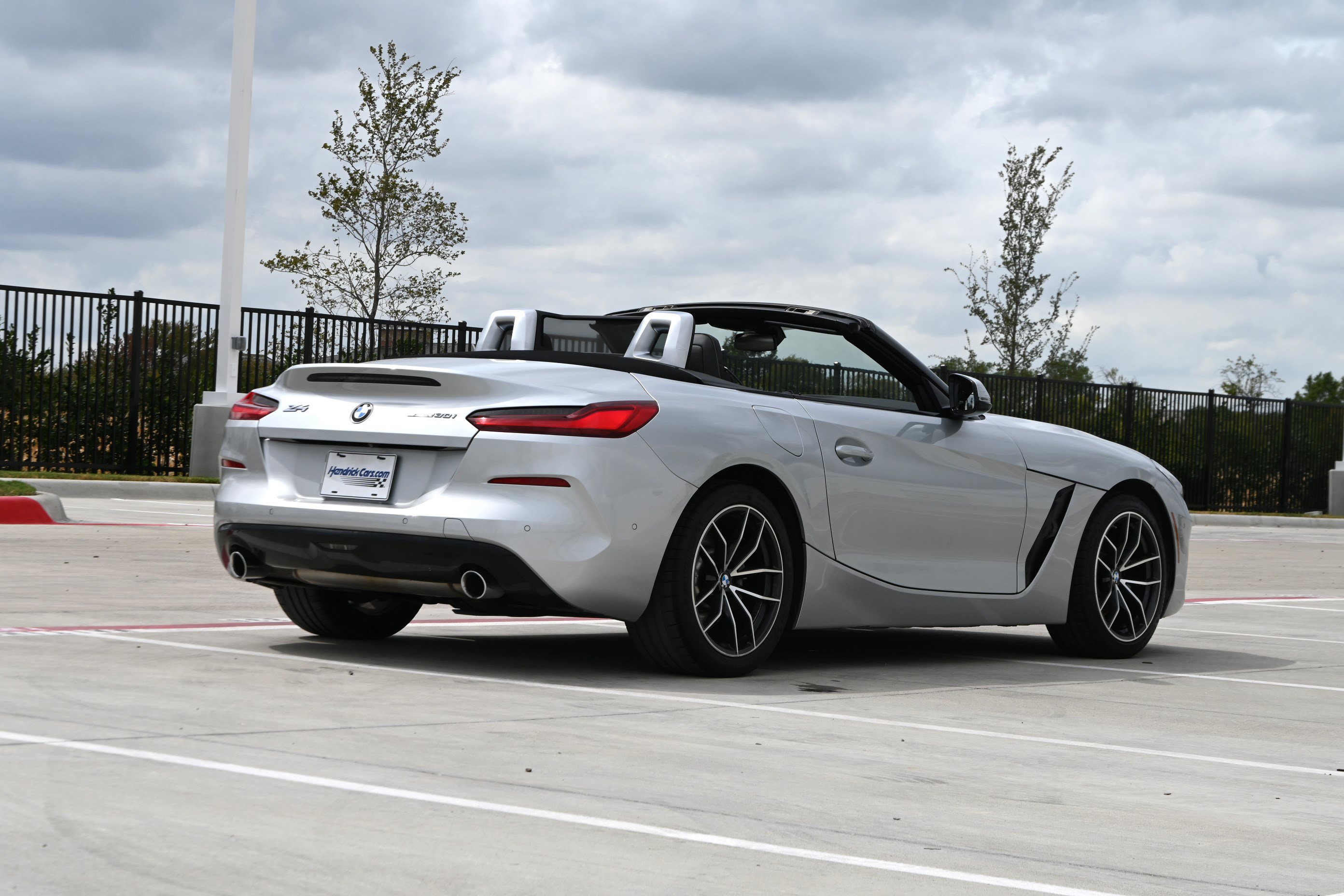 Used 2019 BMW Z4 sDrive30i w/ Premium Package RWD image 9
