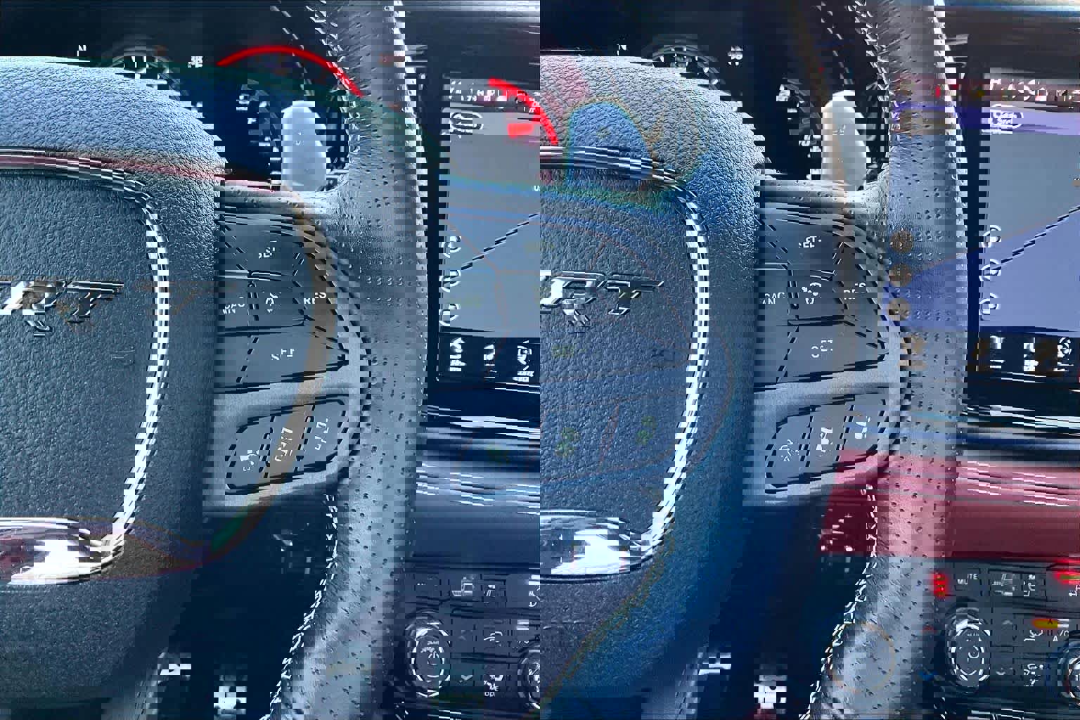 Used 2023 Dodge Durango SRT image 24