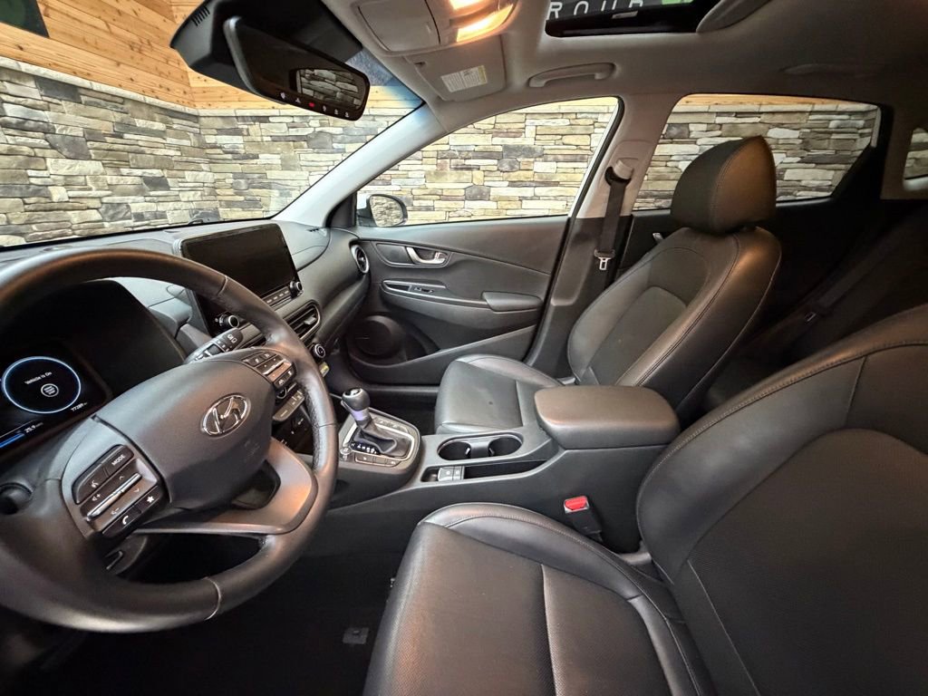 Used 2023 Hyundai Kona Limited w/ Cargo Package image 11