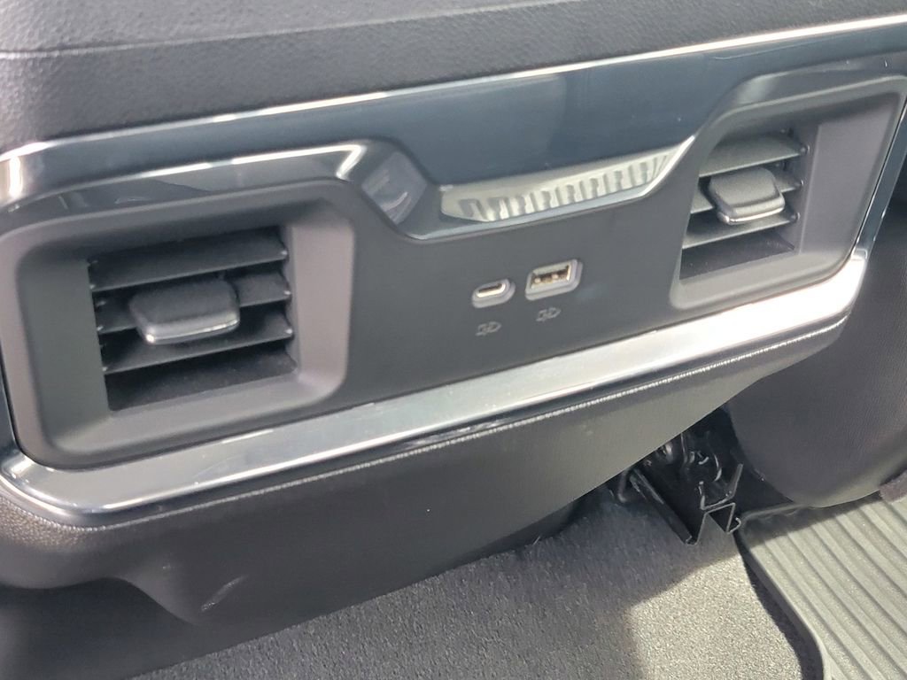 Used 2022 GMC Sierra 1500 Elevation w/ Elevation Premium Package image 19