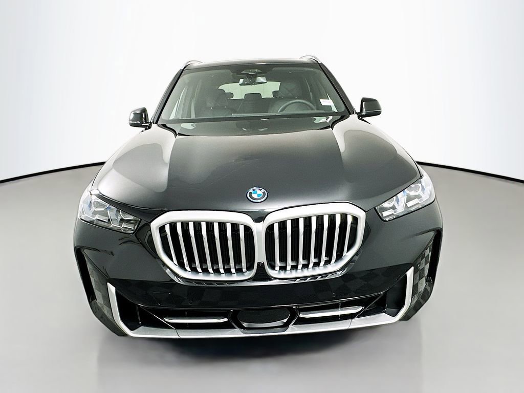 Used 2026 BMW X5 xDrive50e AWD/4WD image 2