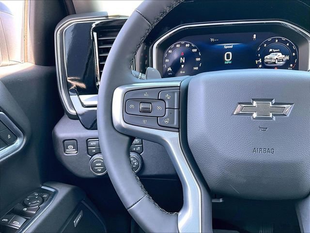 New 2026 Chevrolet Silverado 1500 RST w/ Dark Appearance Package AWD/4WD image 19