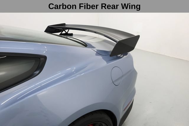 Used 2022 Ford Mustang Shelby GT500 w/ Carbon Fiber Track Pack RWD image 46