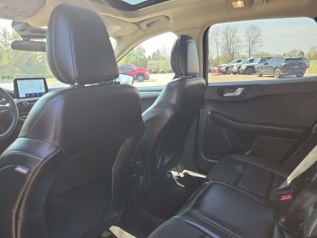 Used 2020 Ford Escape SEL AWD/4WD image 35