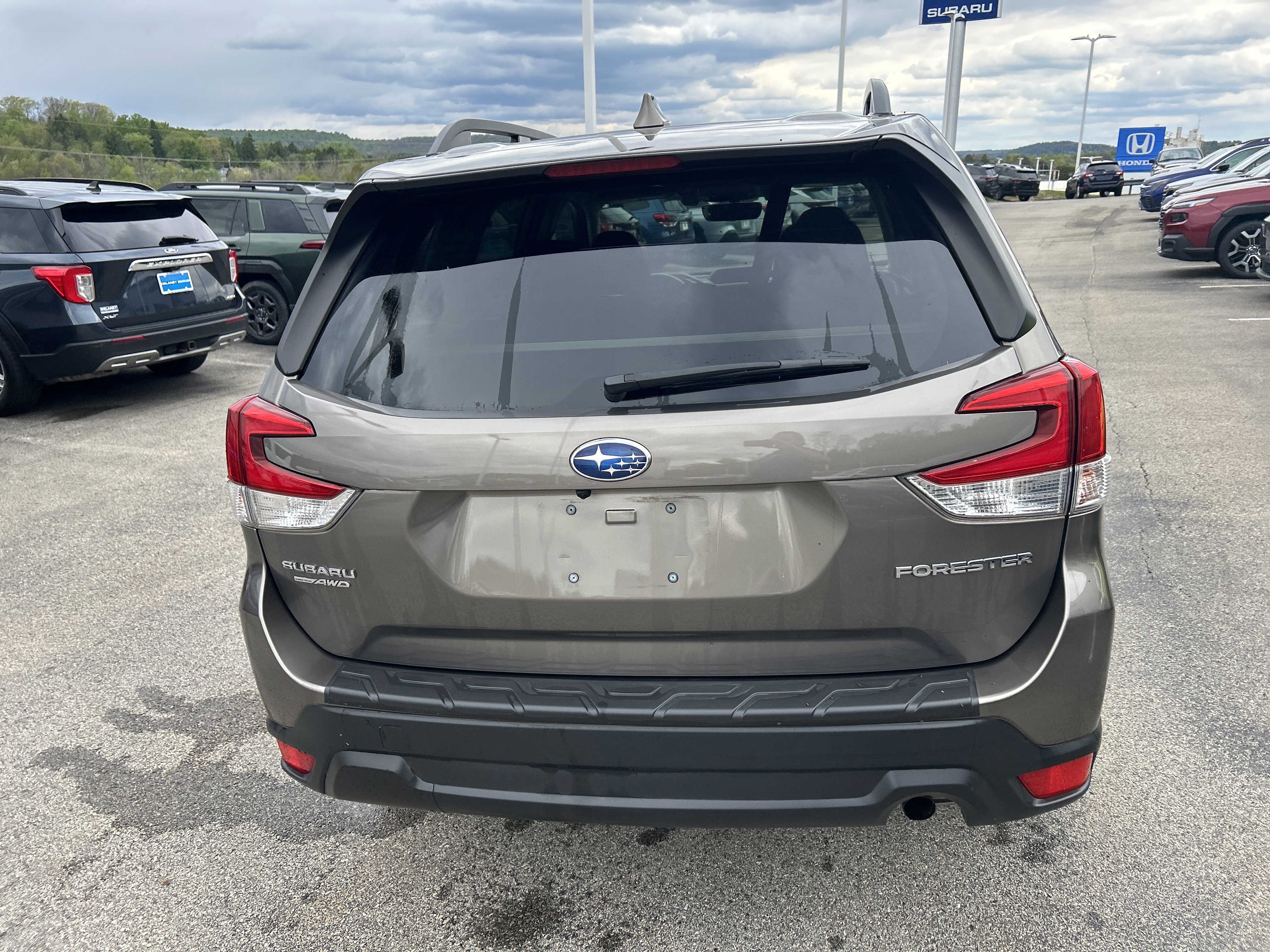 Used 2021 Subaru Forester Premium w/ Popular Package #1 AWD/4WD image 11