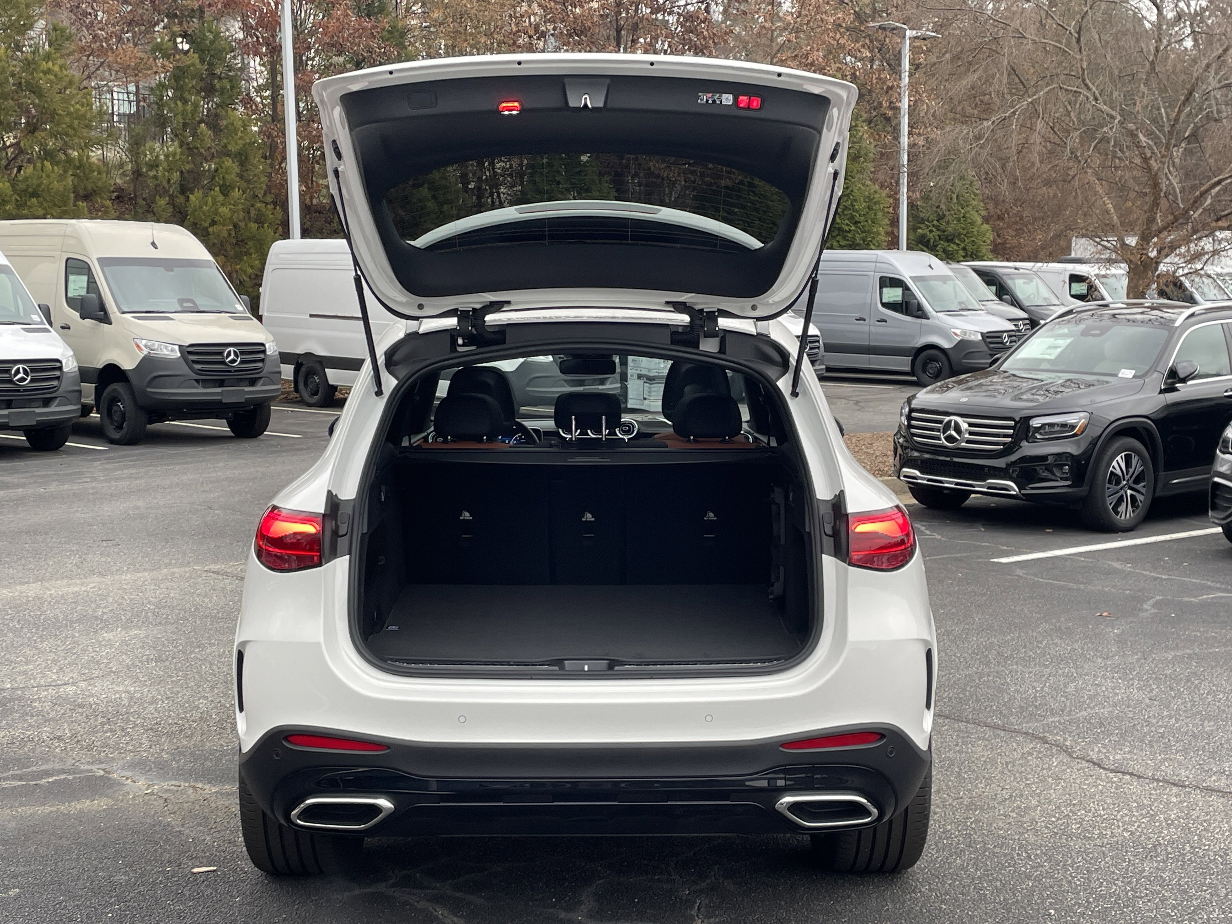 New 2026 Mercedes-Benz GLC 300 4MATIC image 8