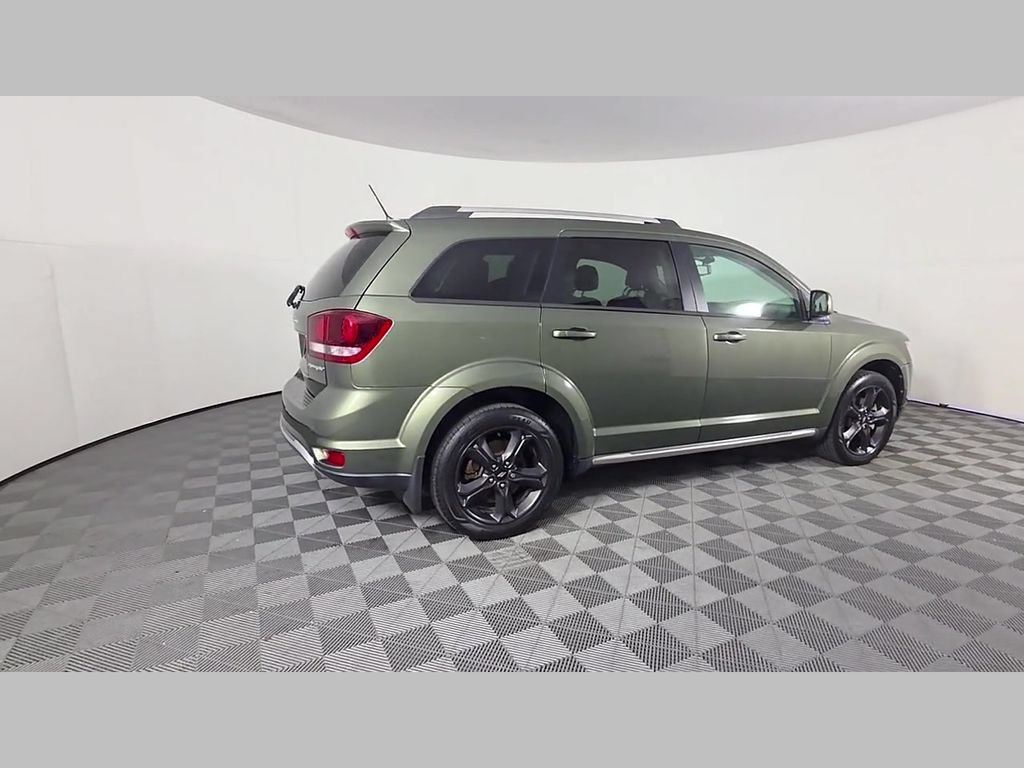 Used 2018 Dodge Journey Crossroad FWD image 38