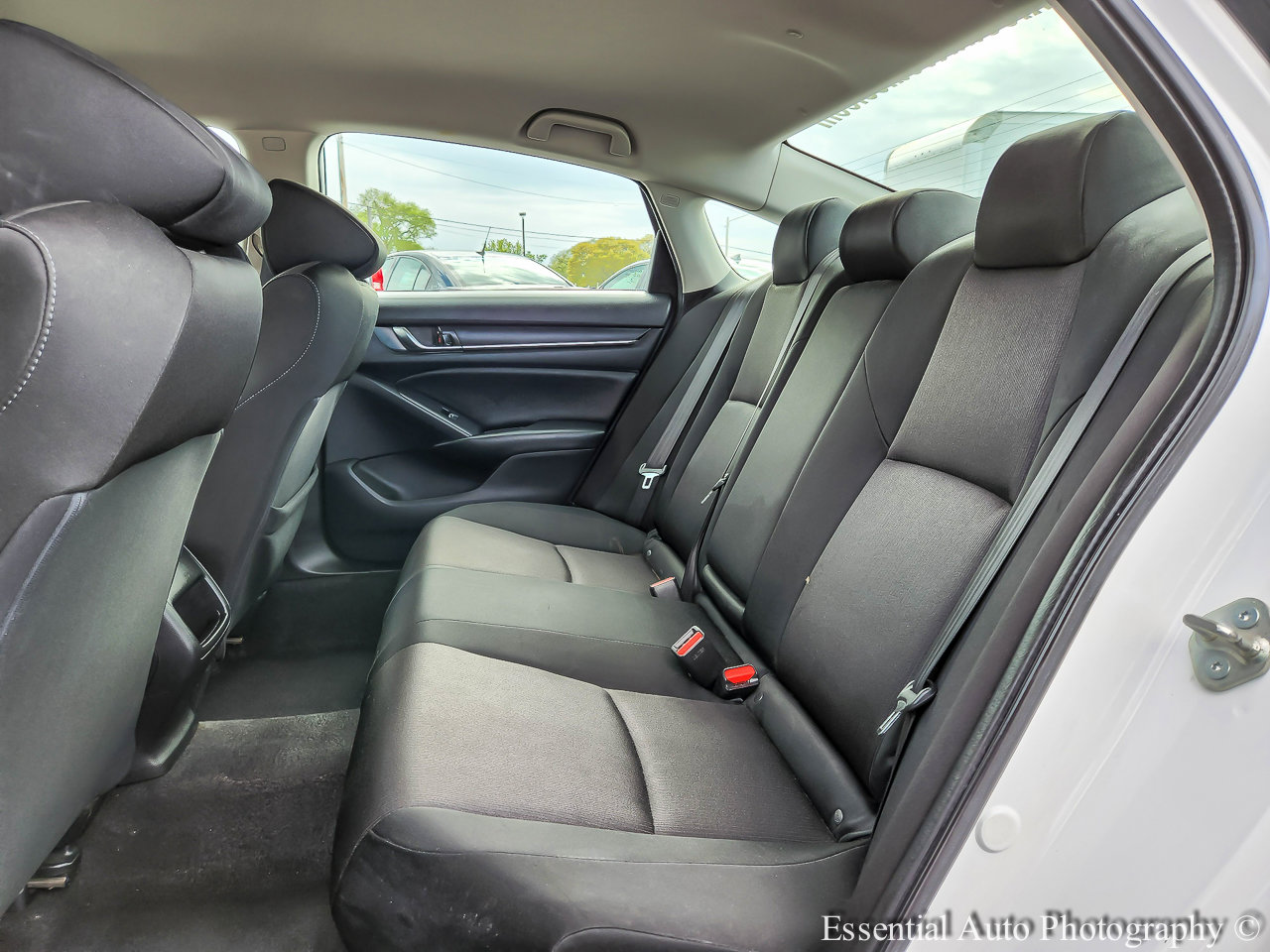 Used 2020 Honda Accord LX image 9