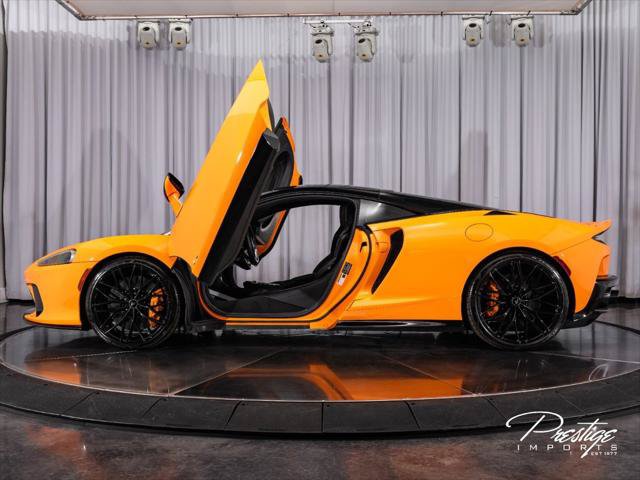 Used 2025 McLaren GTS RWD image 9
