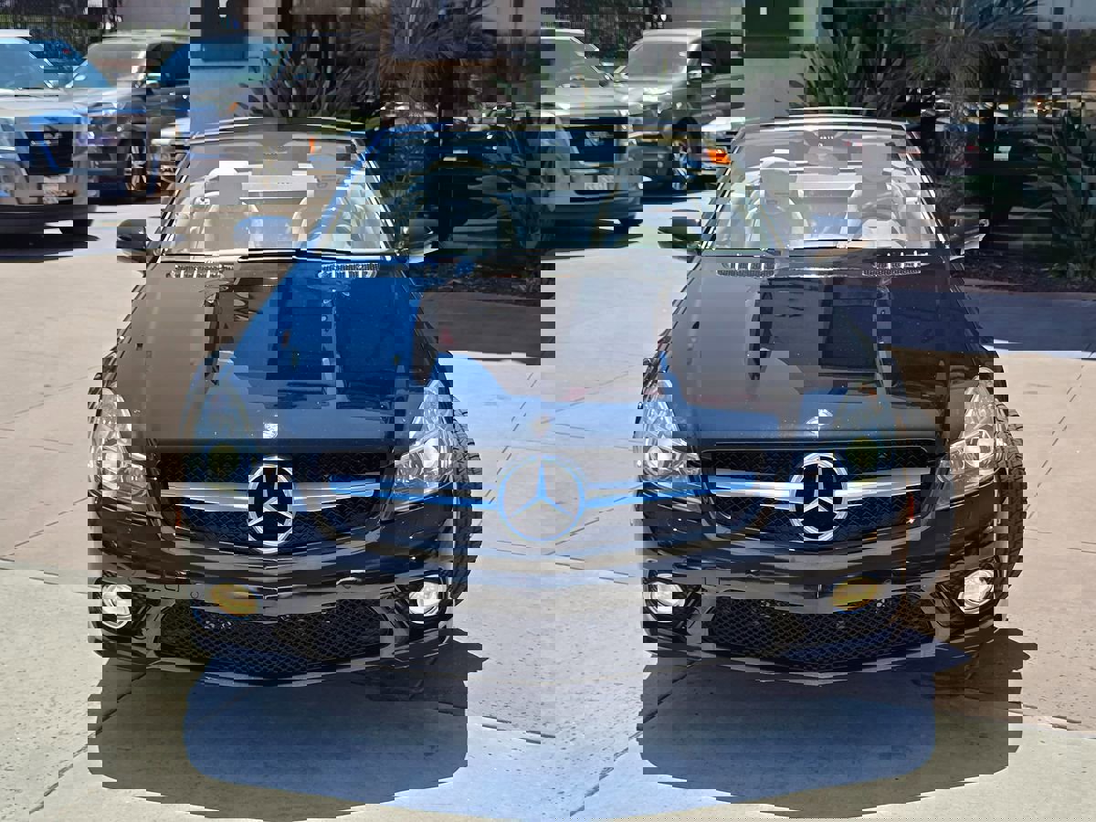 Used 2012 Mercedes-Benz SL 550 image 7