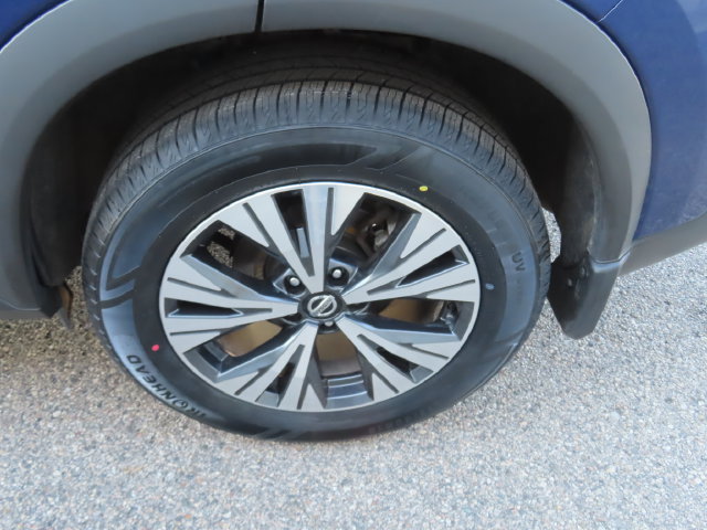 Used 2021 Nissan Rogue SV AWD/4WD image 17