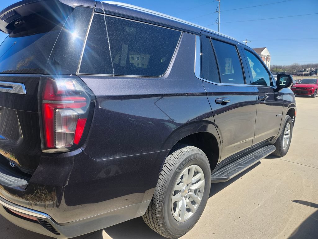 Used 2024 Chevrolet Tahoe LT RWD image 3