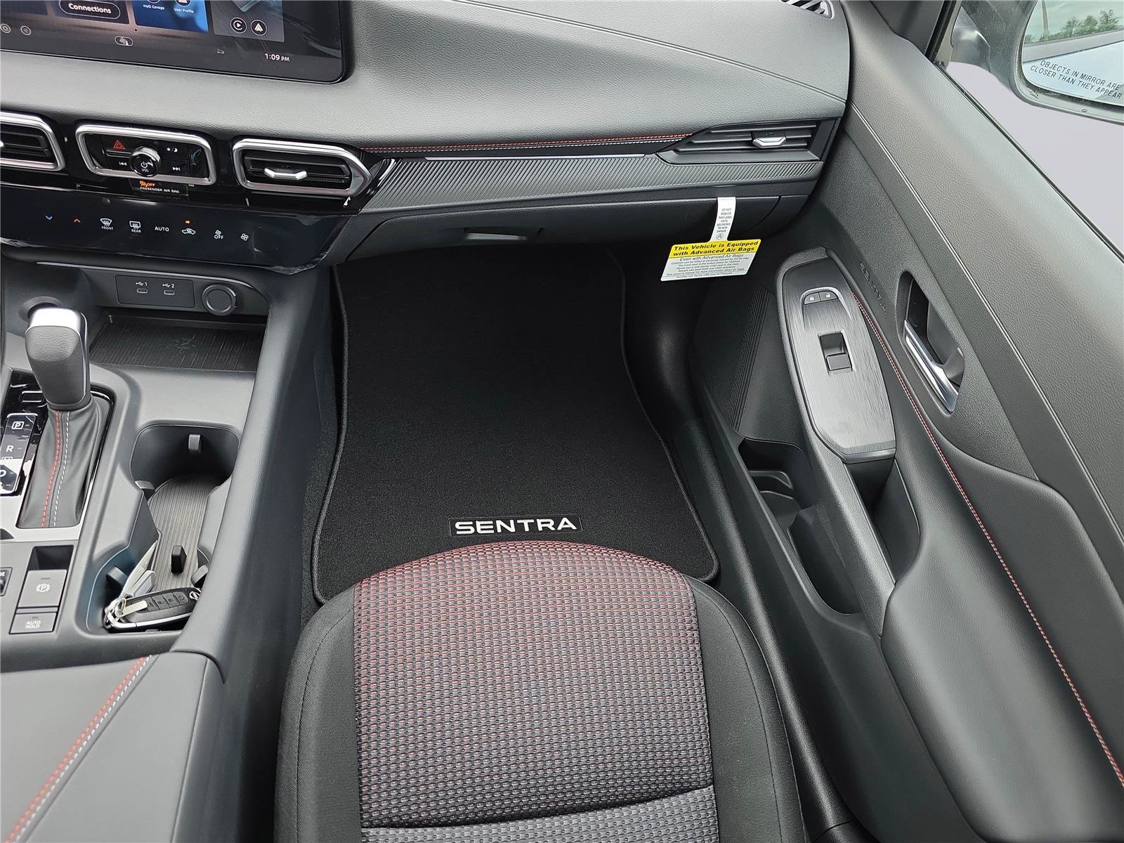 New 2026 Nissan Sentra SR w/ Floor Mat Package FWD image 21
