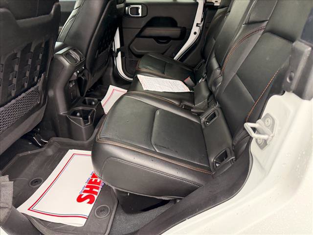 Used 2022 Jeep Gladiator Mojave w/ Cold Weather Group image 14