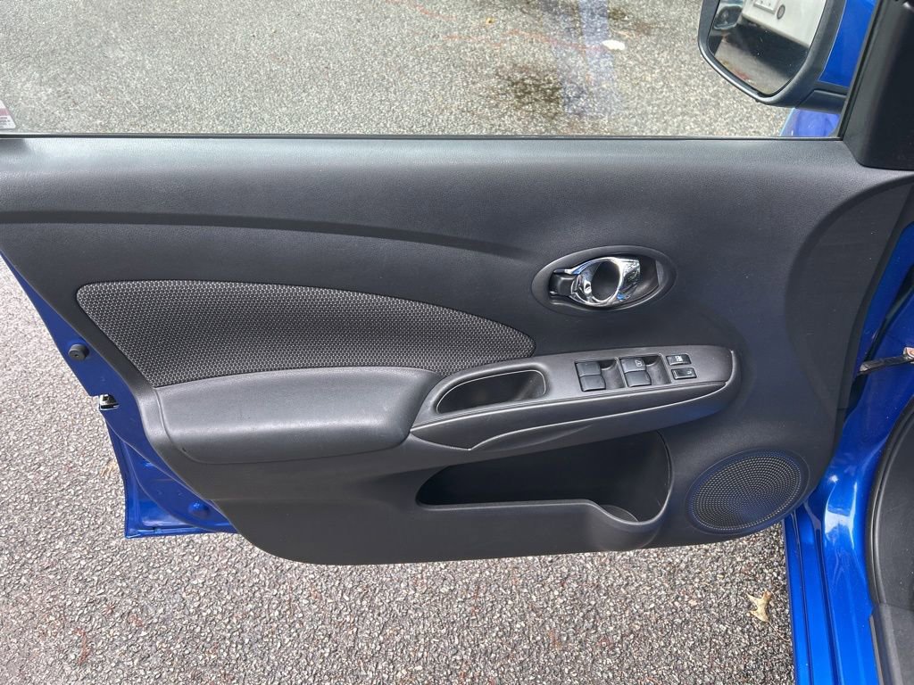 Used 2016 Nissan Versa SV FWD image 14