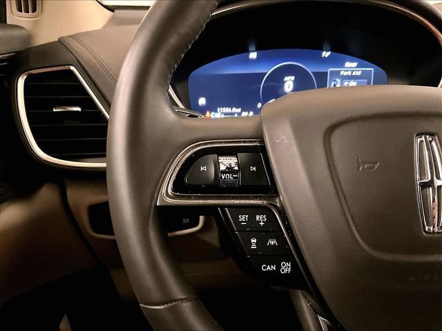 Used 2019 Lincoln Nautilus Reserve w/ Driver Assistance Package AWD/4WD image 17