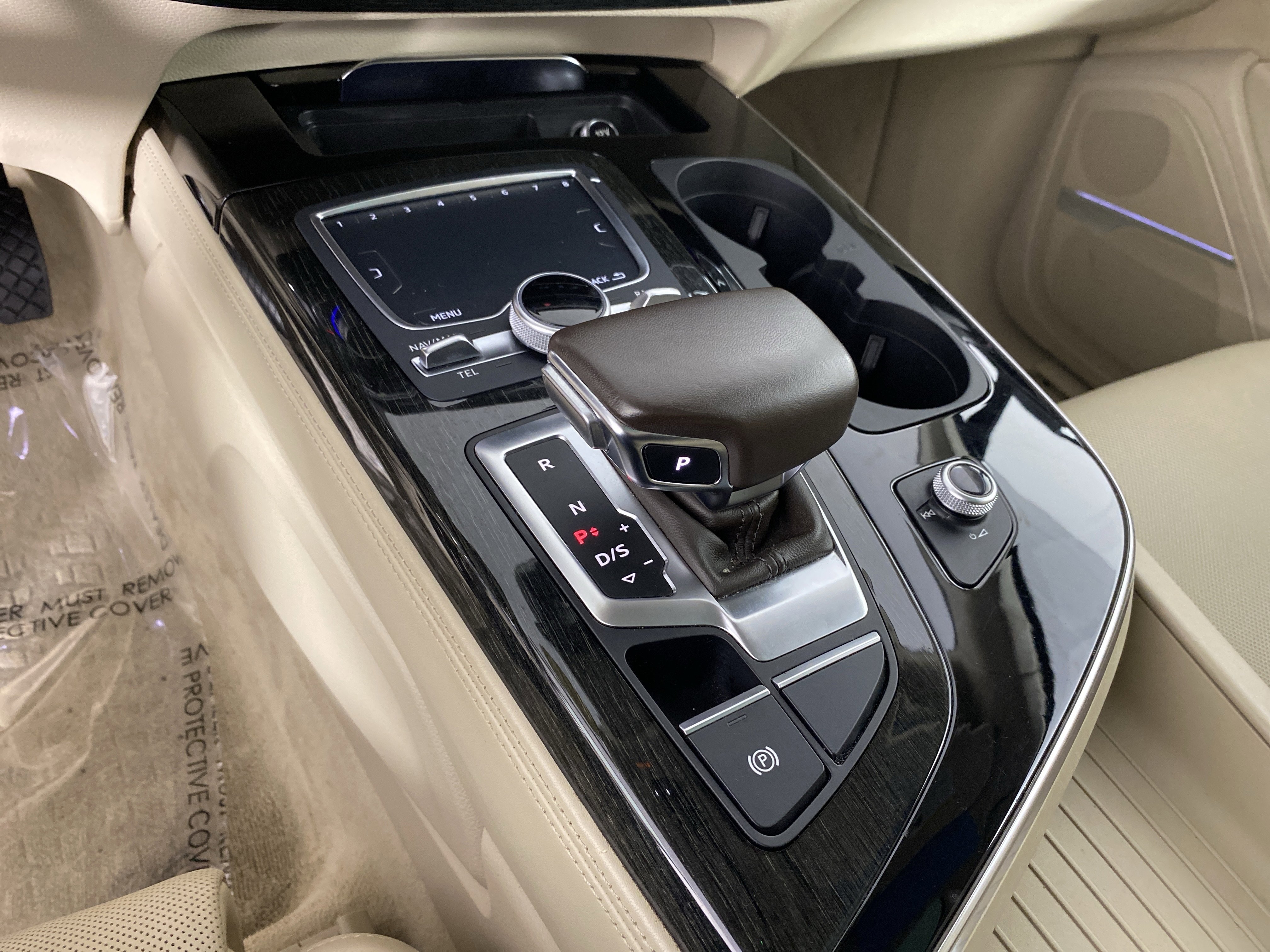 Used 2019 Audi Q7 3.0T Prestige image 41