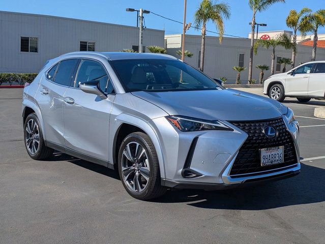 Used 2024 Lexus UX 250h FWD w/ Premium Package image 3
