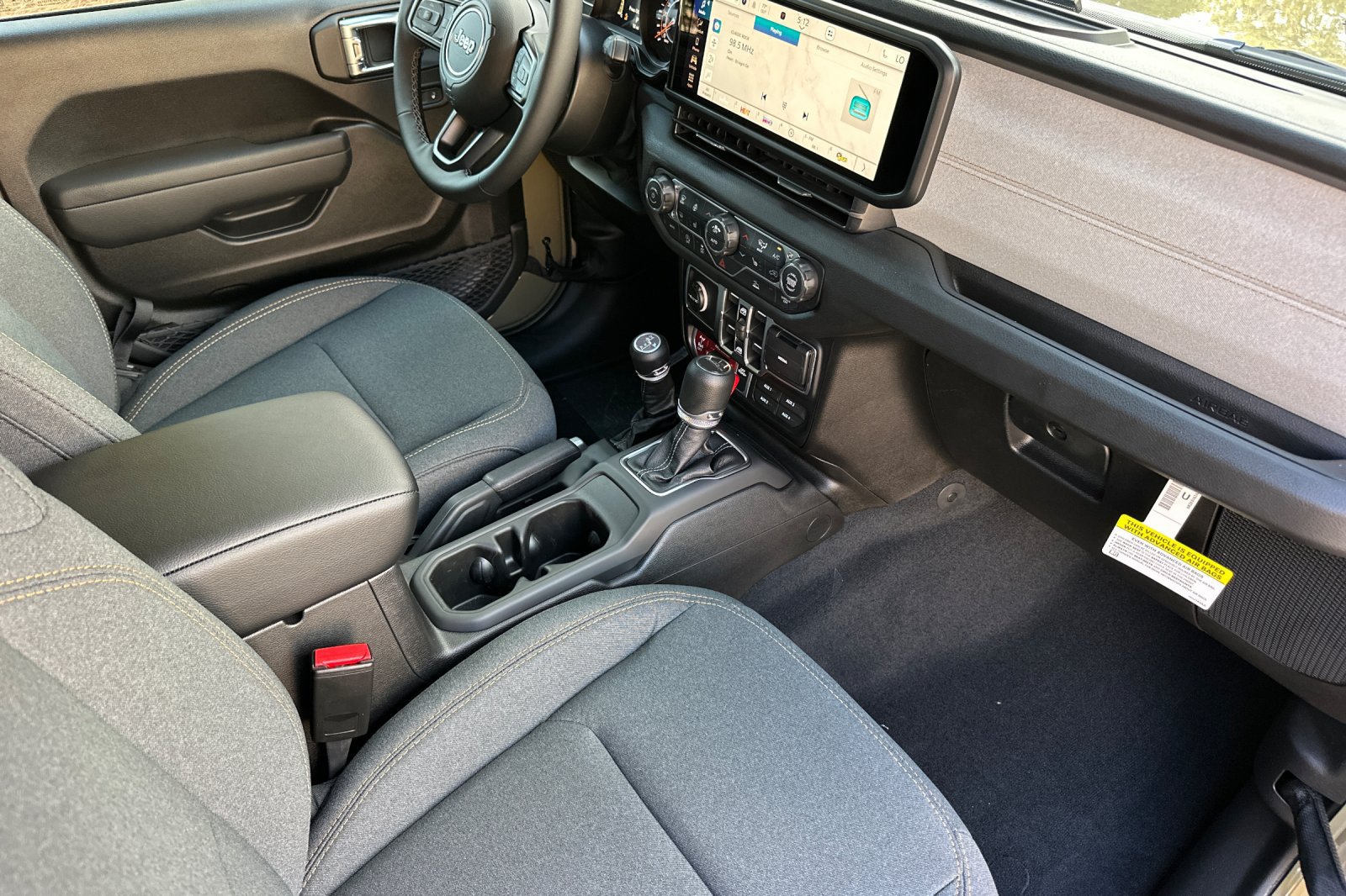 New 2026 Jeep Gladiator Sport AWD/4WD image 14