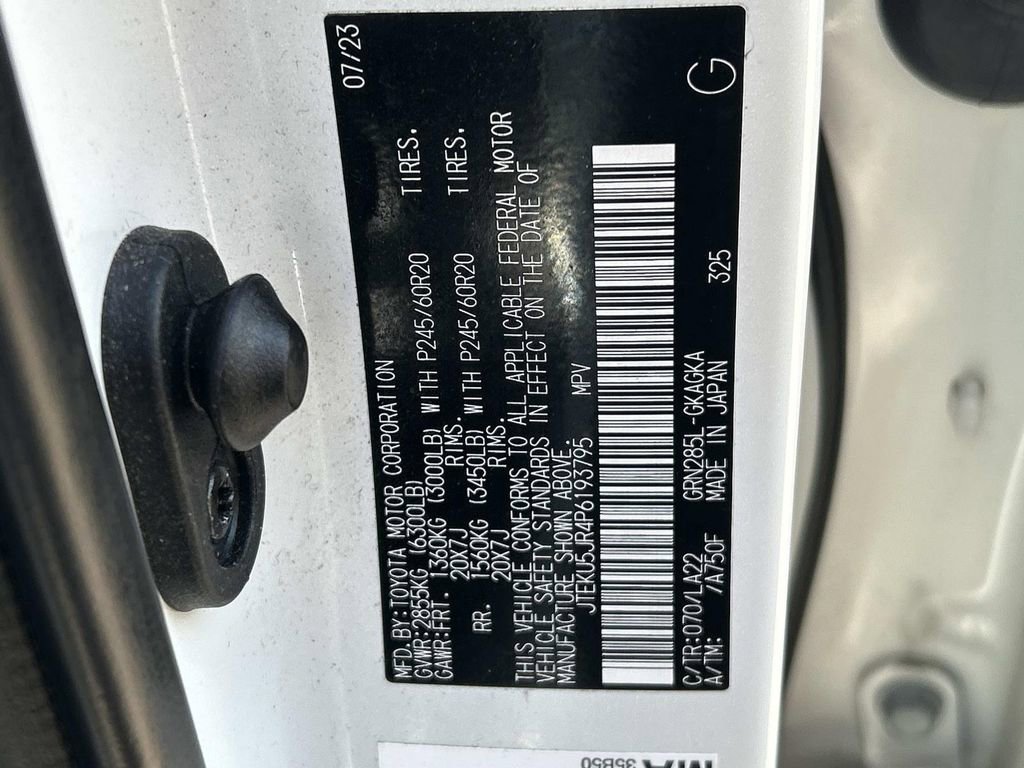 Used 2023 Toyota 4Runner Limited image 37