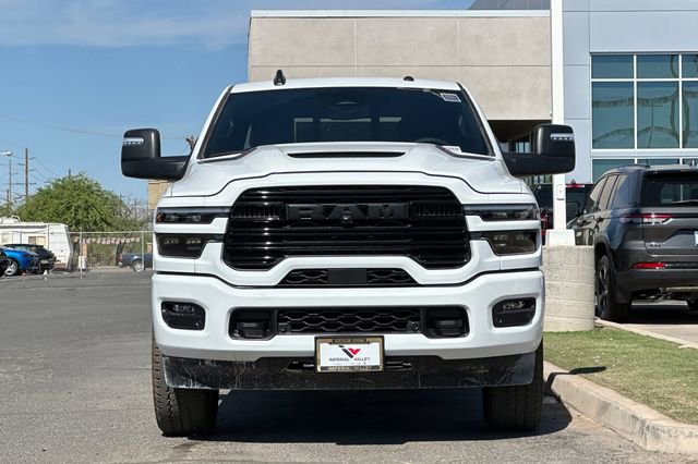 New 2026 RAM 2500 Laramie AWD/4WD image 12