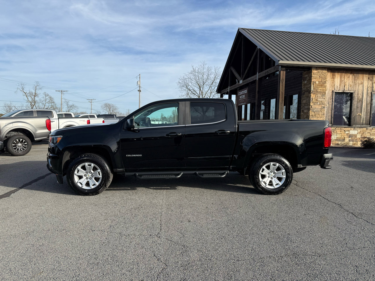 Used 2018 Chevrolet Colorado LT w/ LT Convenience Package image 3