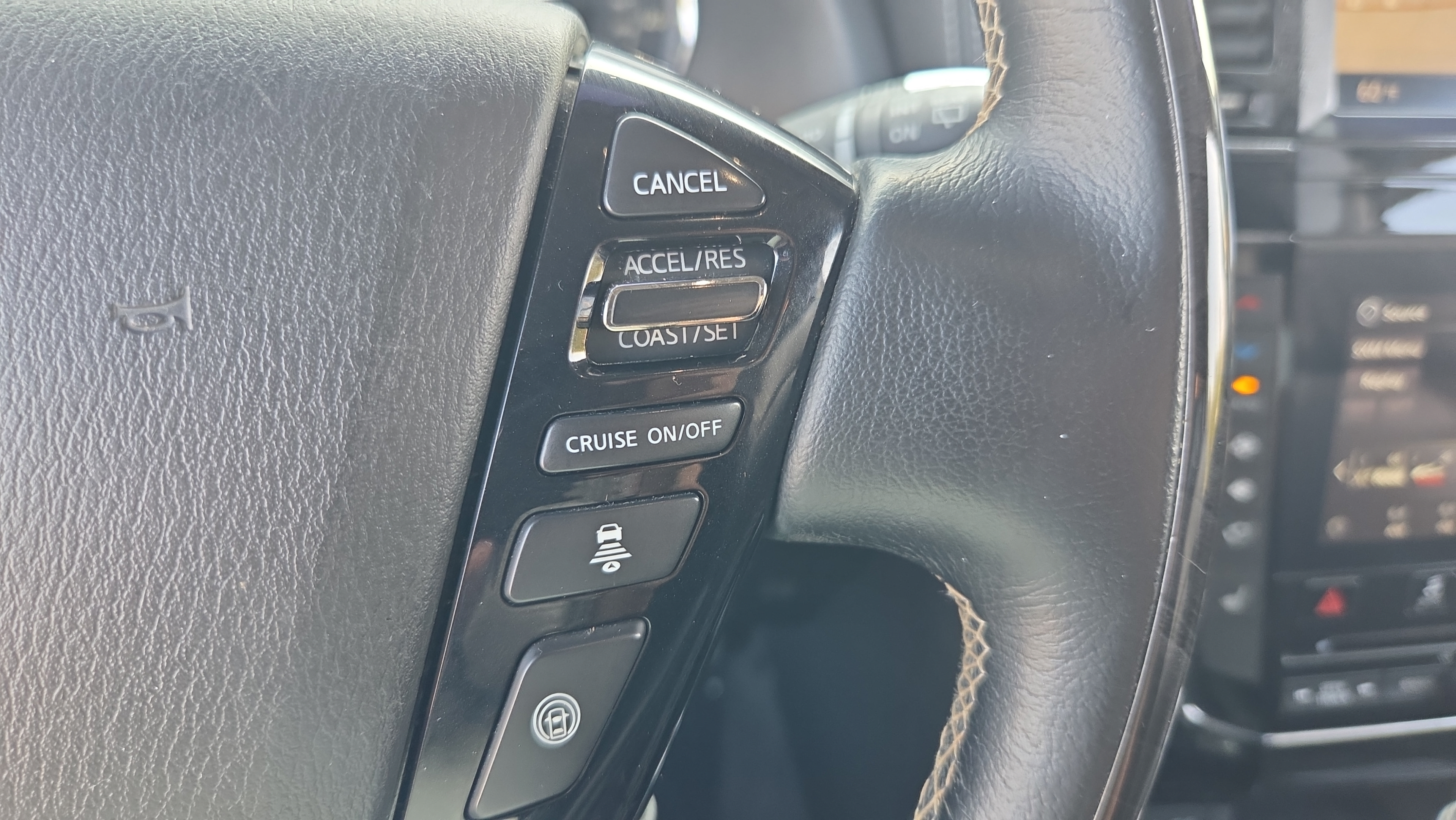 Used 2020 INFINITI QX80 Luxe w/ Proassist Package AWD/4WD image 25