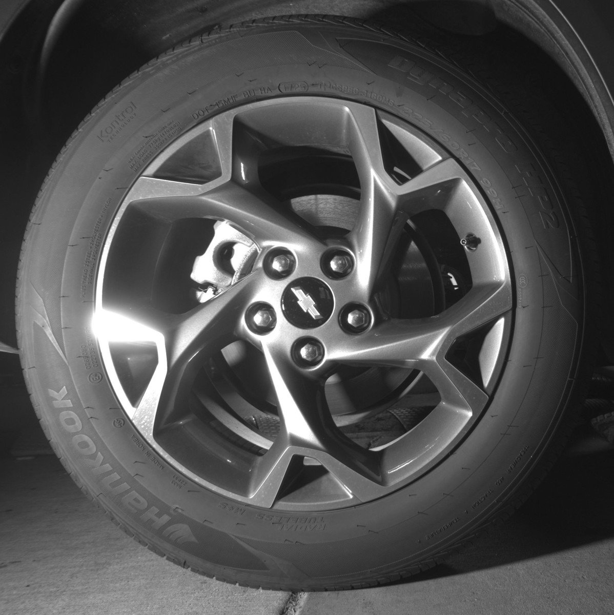 Used 2025 Chevrolet Trax LT FWD image 15
