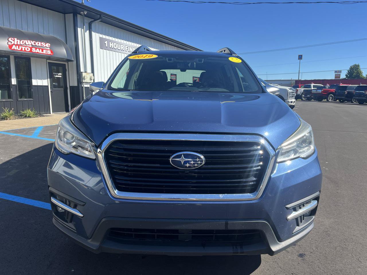 Used 2019 Subaru Ascent Touring w/ Popular Package #3 AWD/4WD image 2