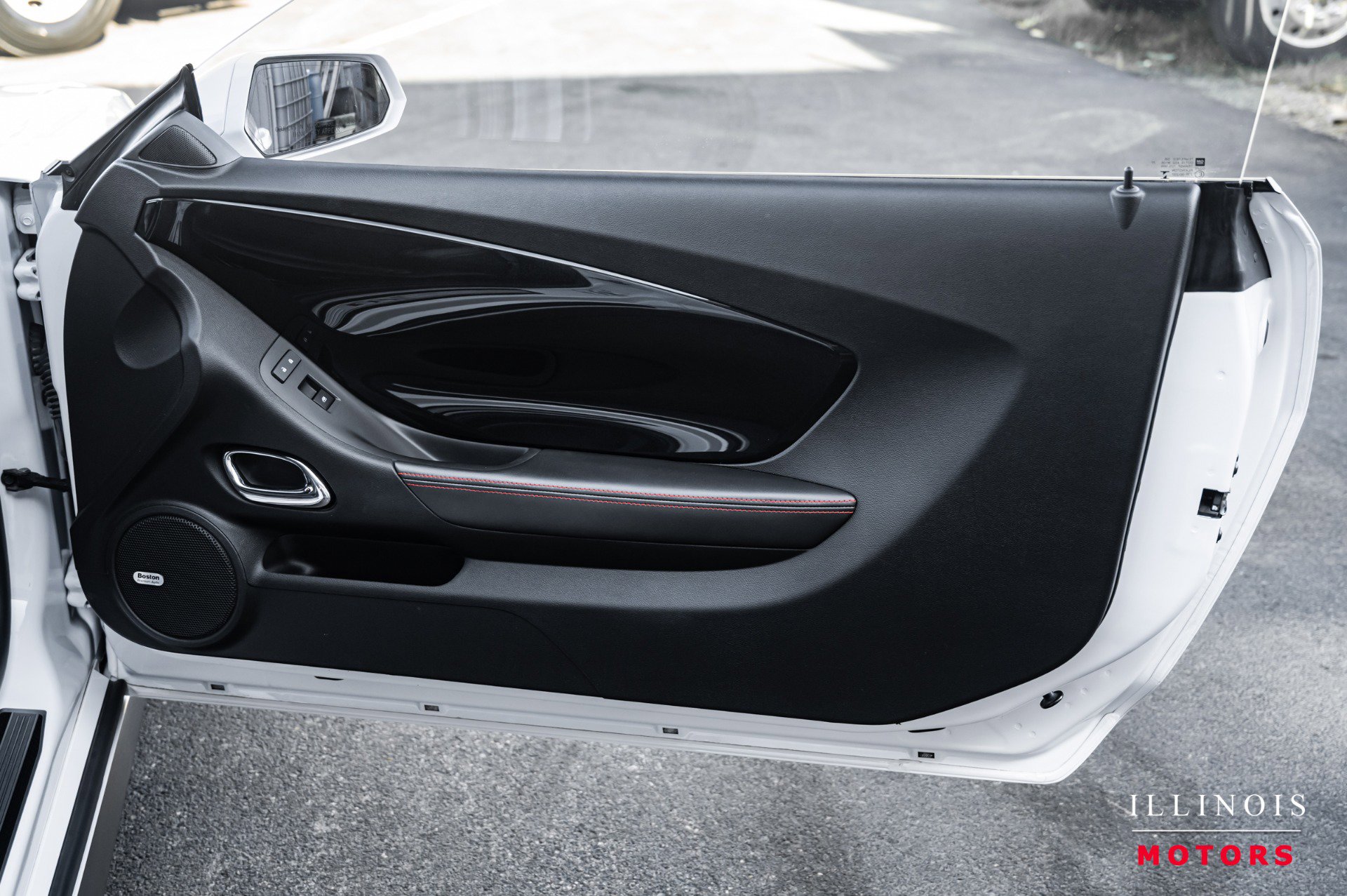 Used 2013 Chevrolet Camaro ZL1 image 35