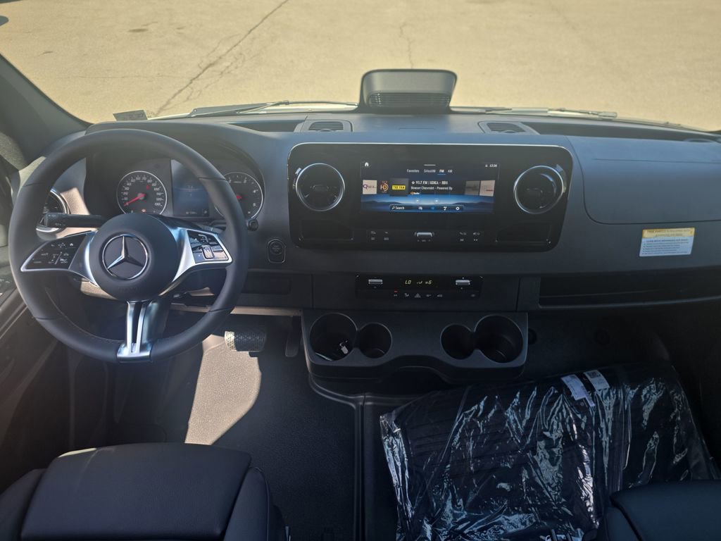 New 2026 Mercedes-Benz Sprinter 2500 image 12