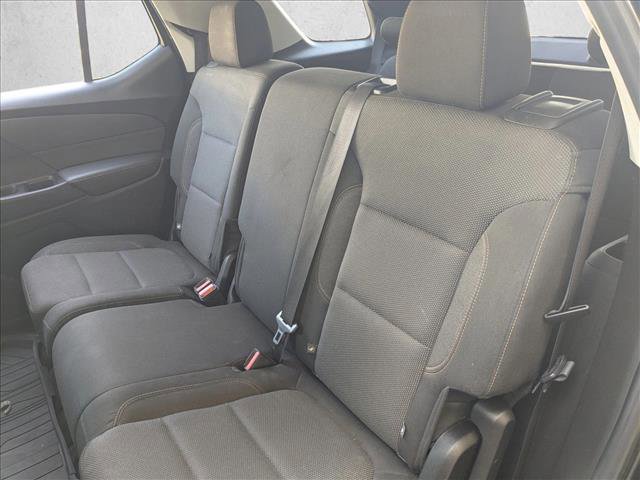 Used 2020 Chevrolet Traverse LT FWD image 19