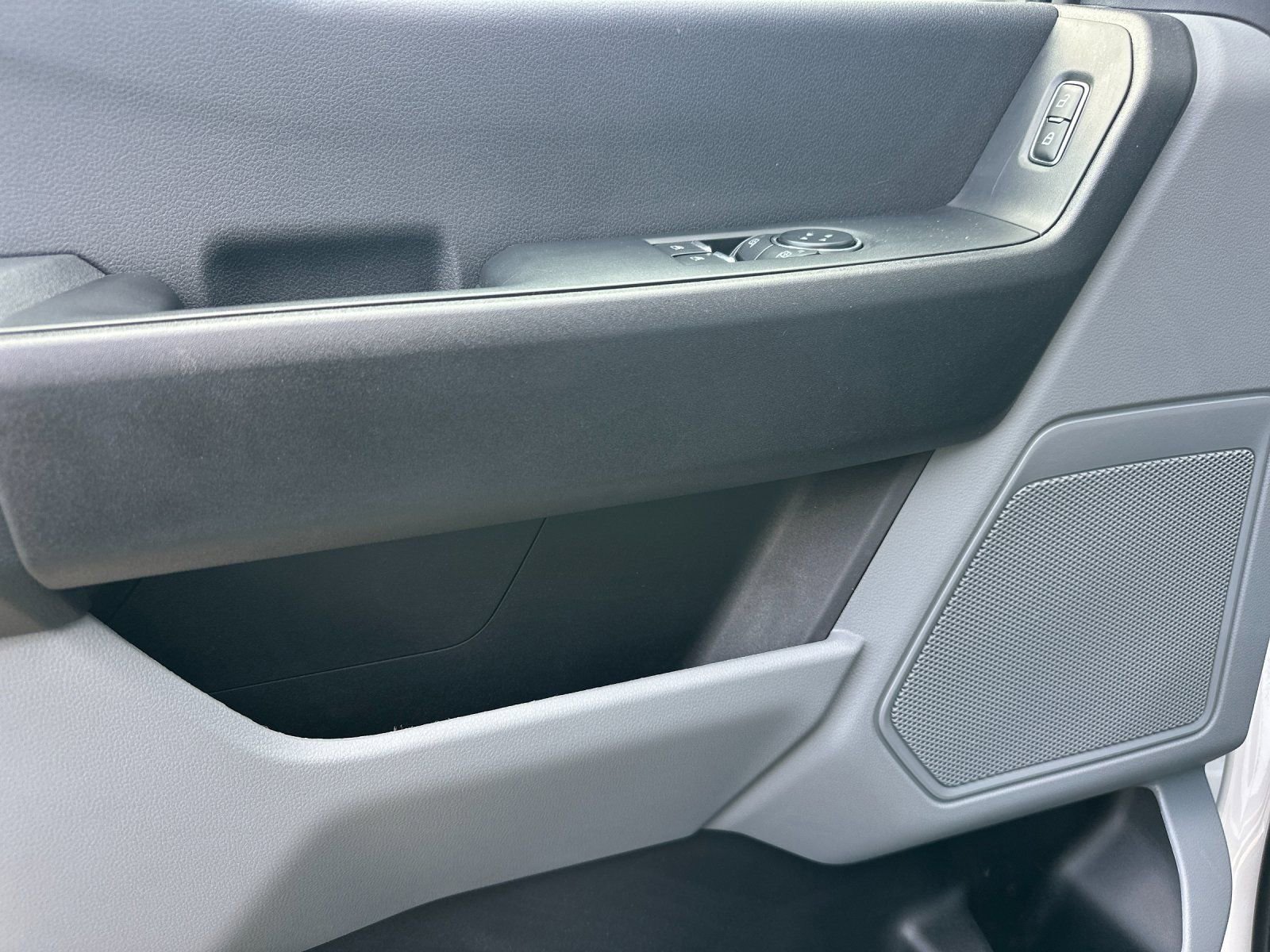 New 2026 Ford F550 4x4 Regular Cab Super Duty image 11