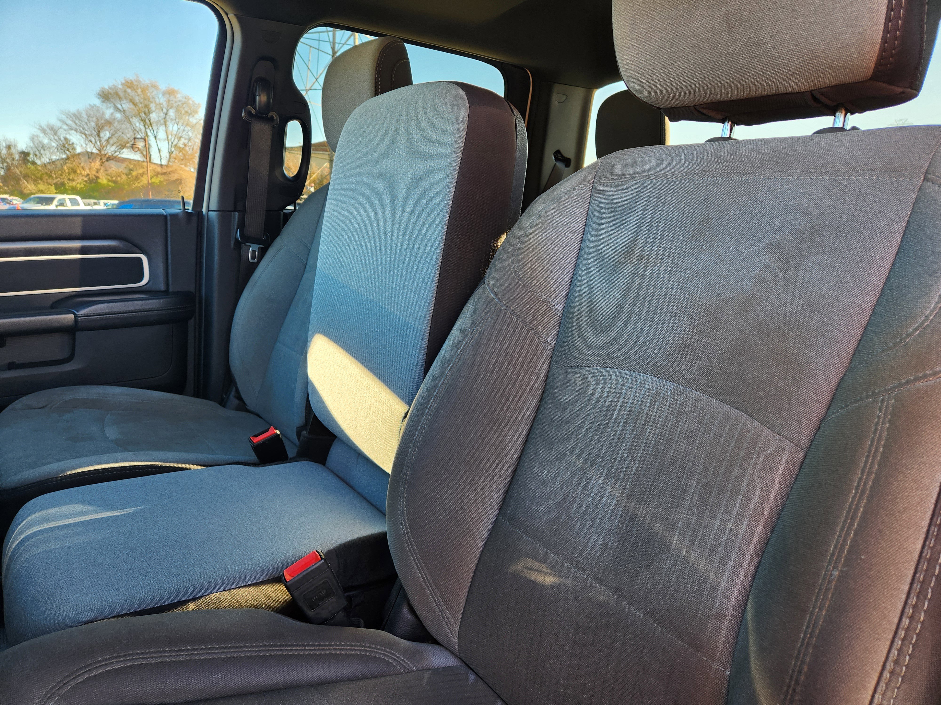 Used 2024 RAM 2500 Big Horn image 27