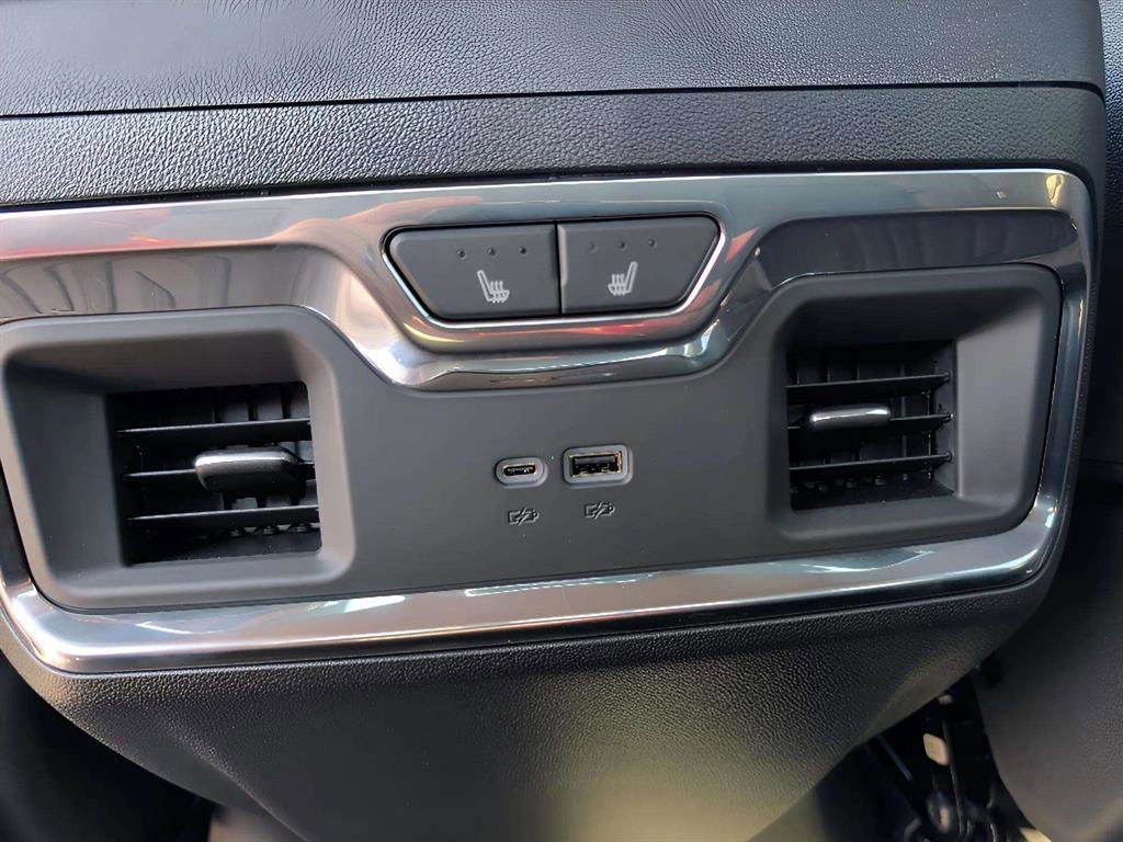 New 2026 GMC Sierra 2500 SLT image 16