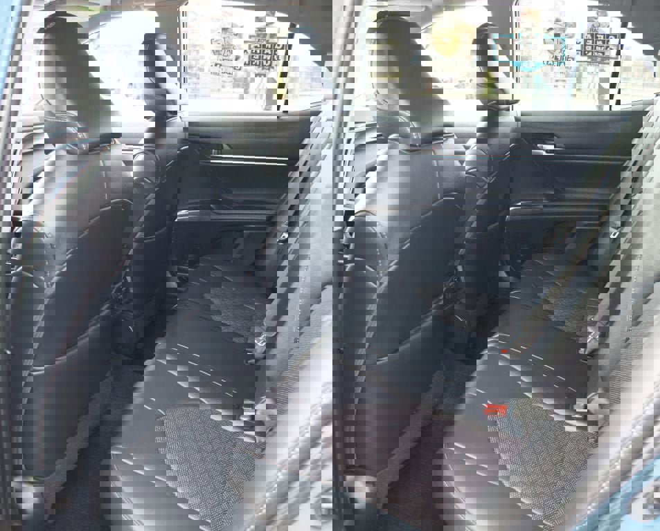 Used 2024 Toyota Camry XSE w/ Navigation Package image 16